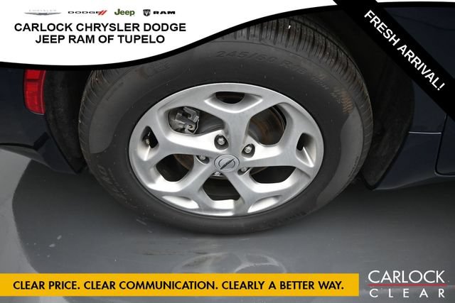 Used 2023 Chrysler Pacifica Limited FWD image 40