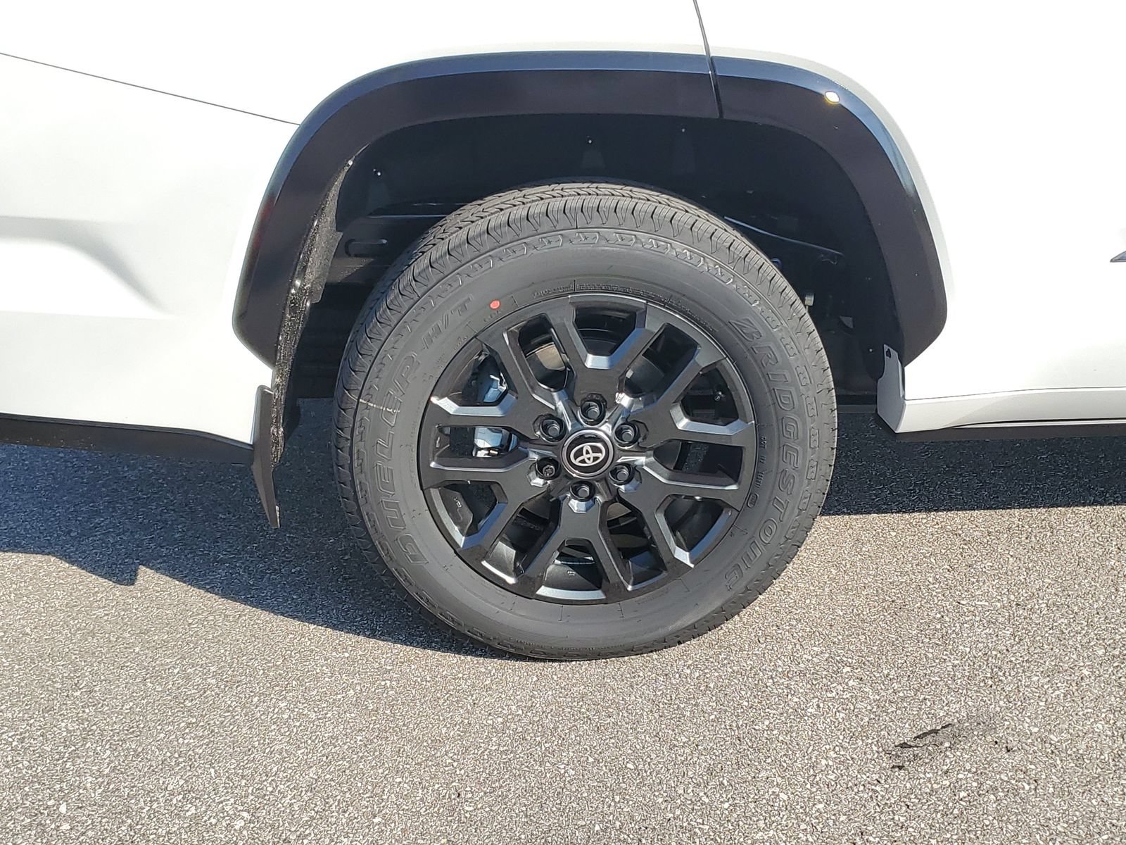 New 2026 Toyota Sequoia Platinum AWD/4WD image 5