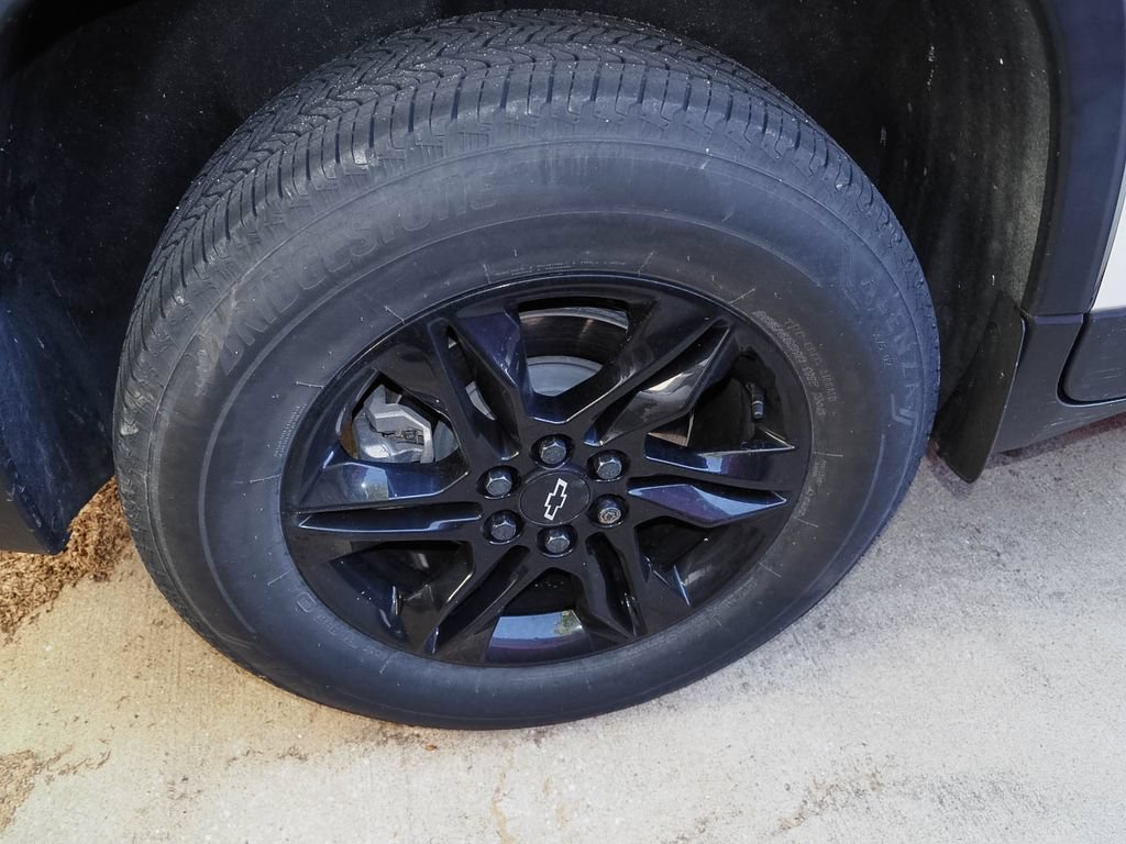 Certified 2023 Chevrolet Traverse LT FWD image 7