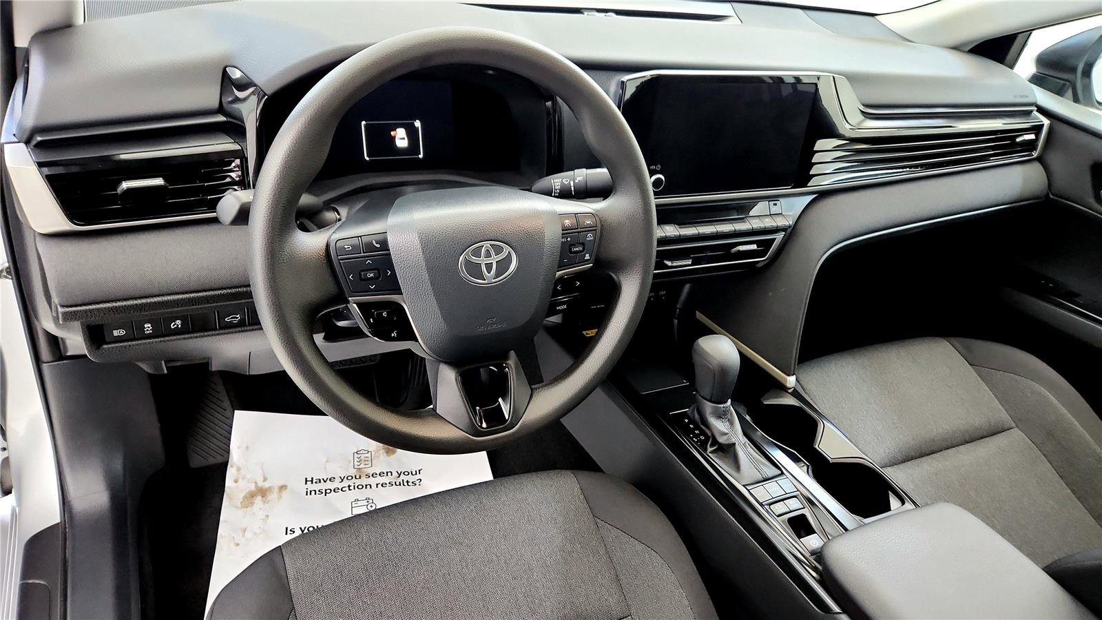 Used 2025 Toyota Camry LE image 24