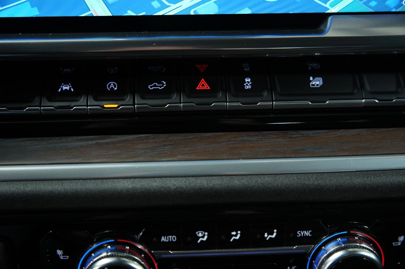 Used 2025 GMC Sierra 1500 SLT image 37