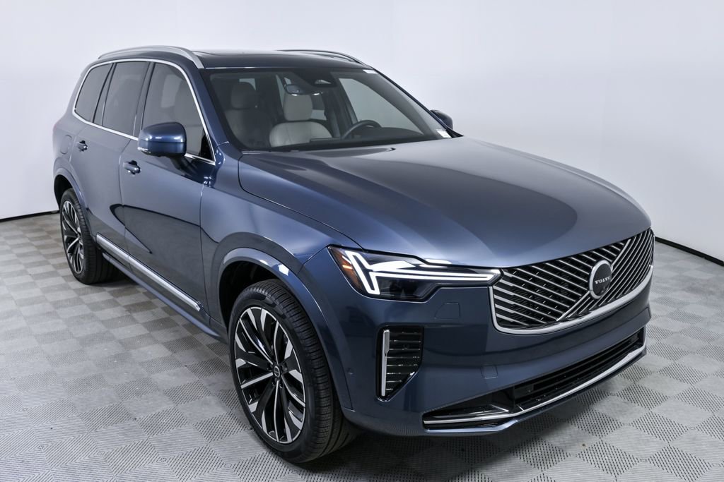 Certified 2026 Volvo XC90 B6 Plus w/ Protection Package Premier image 29