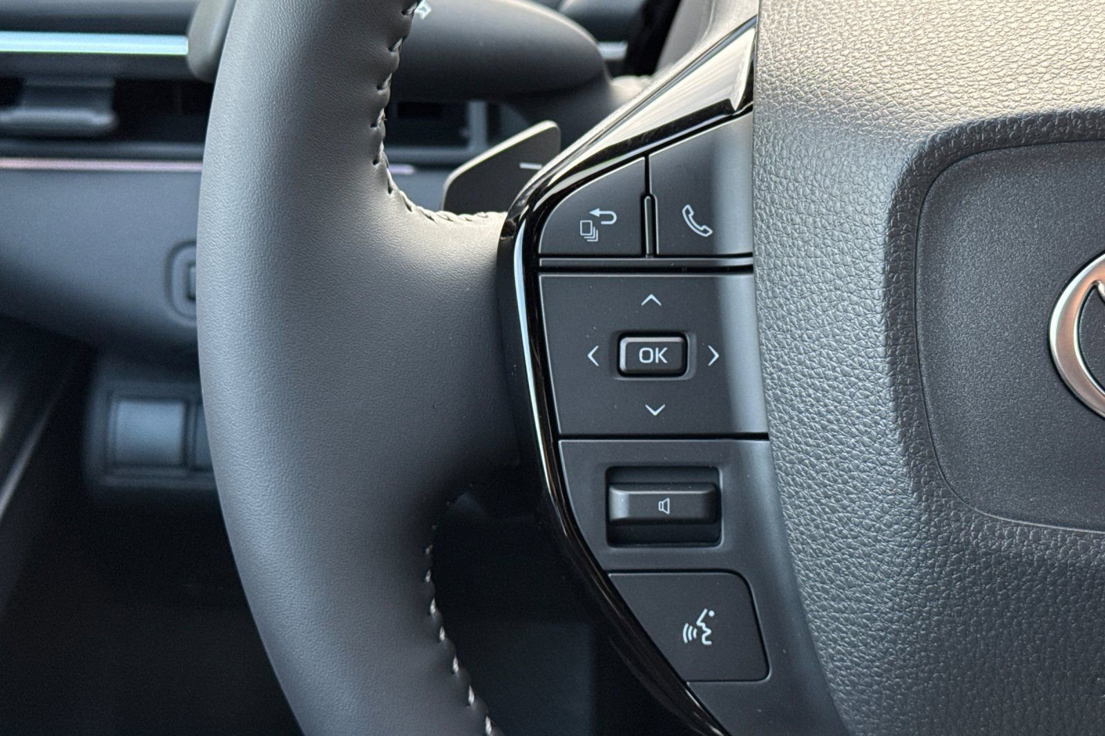 New 2026 Toyota C-HR image 26