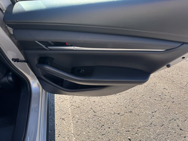 Used 2025 MAZDA MAZDA3 s Sport FWD image 15