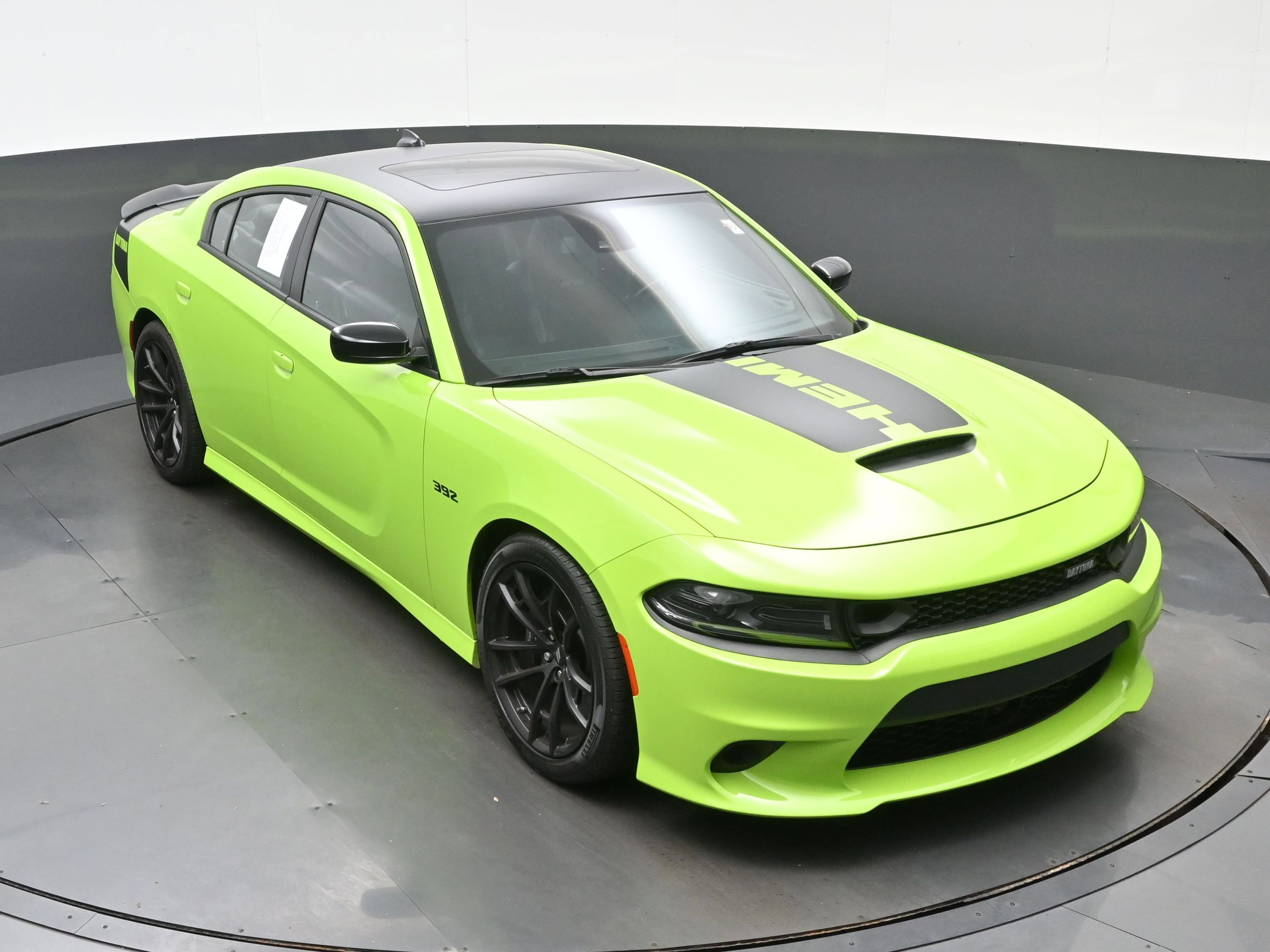 Used 2023 Dodge Charger Scat Pack w/ Daytona Edition Group image 40