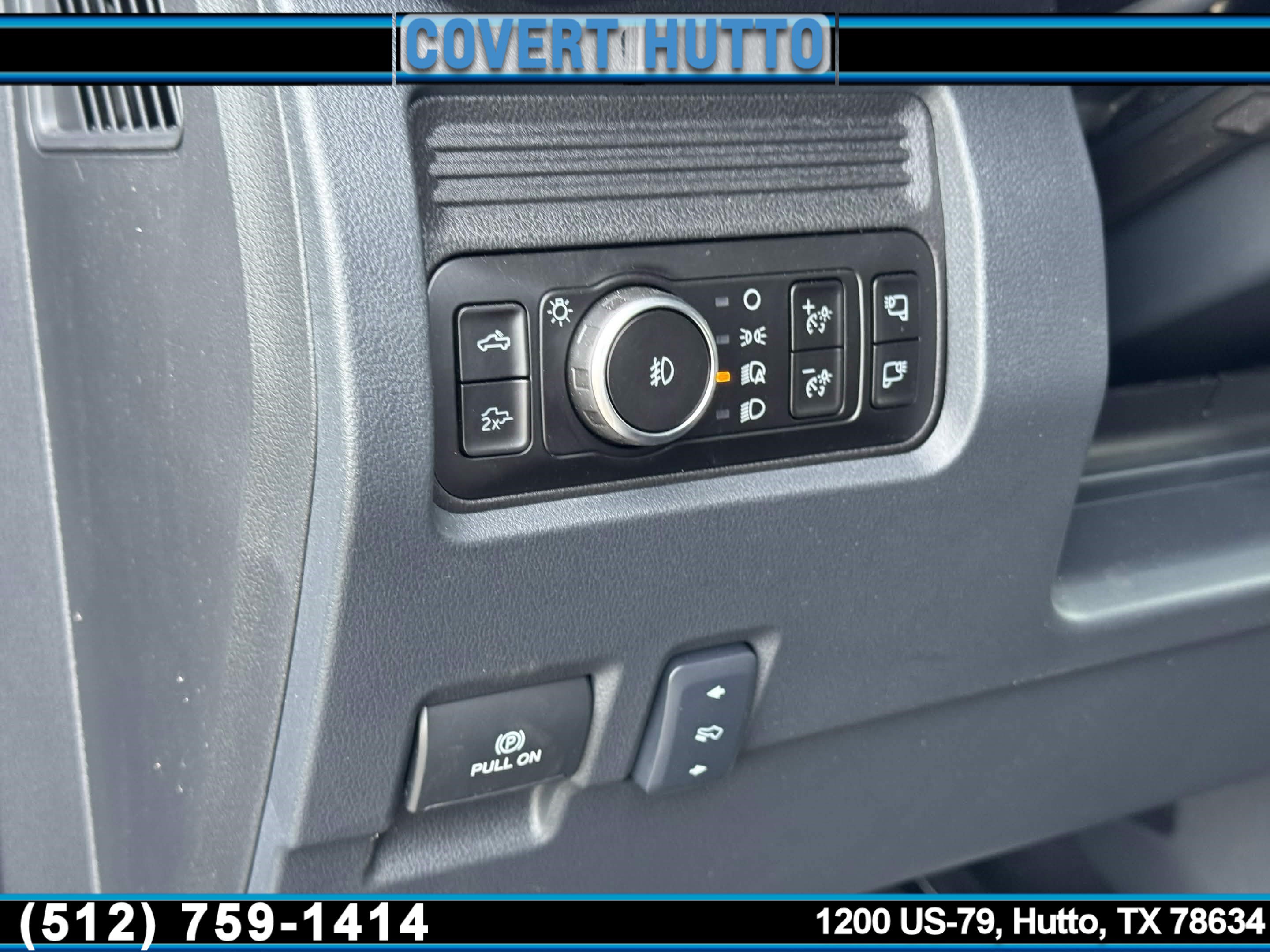 New 2026 Ford F250 Lariat w/ Black Appearance Package image 14