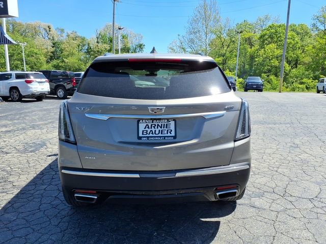 Used 2023 Cadillac XT5 Sportv w/ Platinum Package AWD/4WD image 8