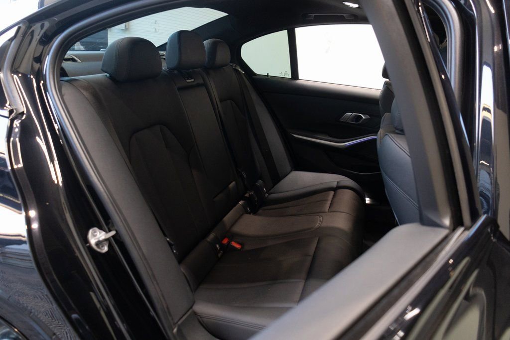 Used 2021 BMW M340i w/ Driving Assistance Package image 21