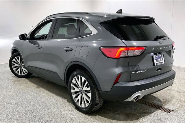 Used 2021 Ford Escape Titanium image 4
