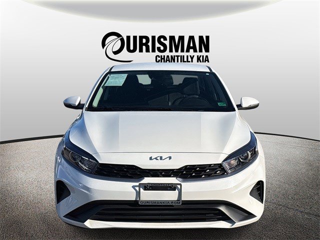 Used 2023 Kia Forte LXS w/ LXS Technology Package image 6