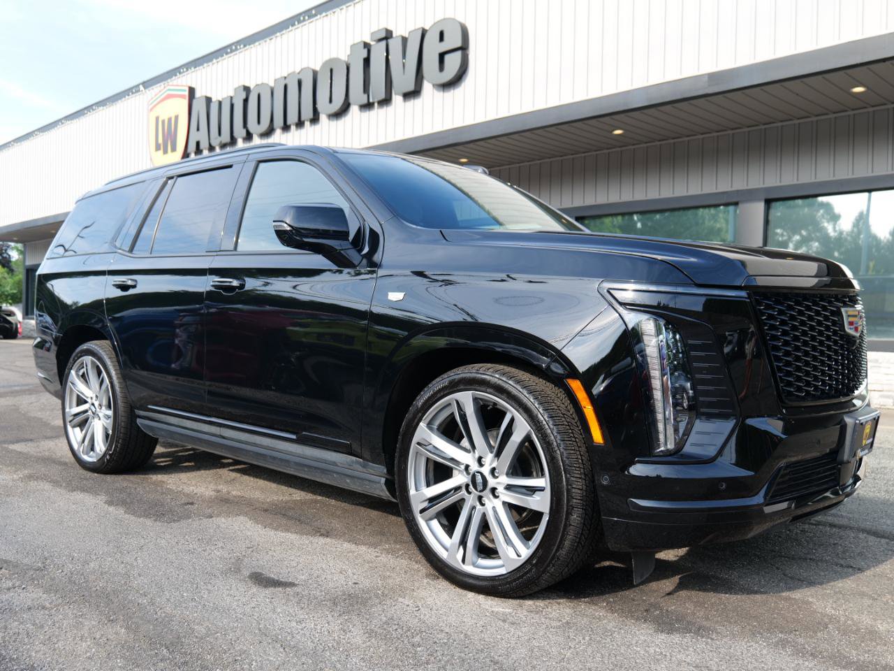 Used 2025 Cadillac Escalade Sport w/ Touring Package image 91