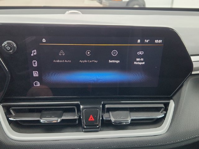 Used 2025 Chevrolet TrailBlazer LT AWD/4WD image 37