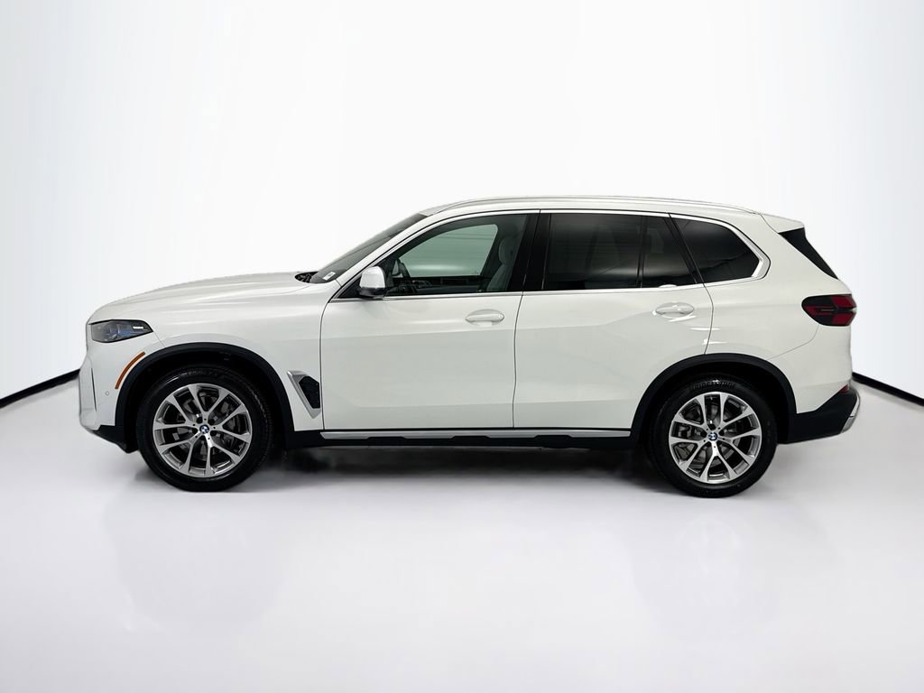 Certified 2026 BMW X5 xDrive40i w/ Premium Package AWD/4WD image 8