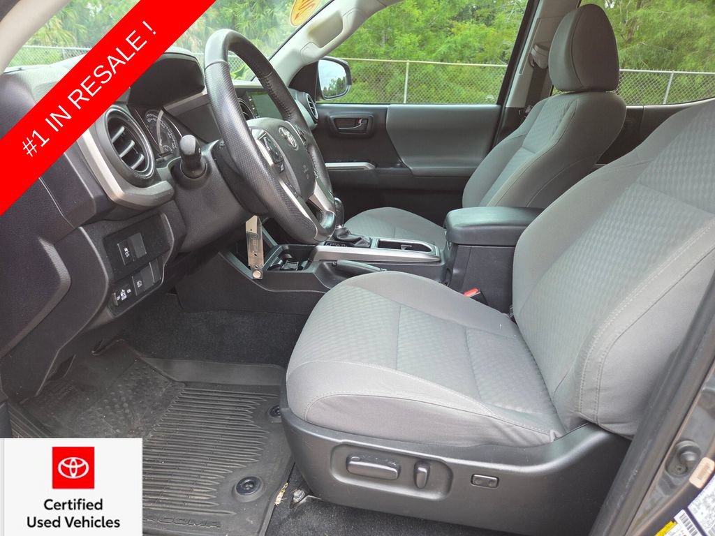 Used 2022 Toyota Tacoma SR5 RWD image 24