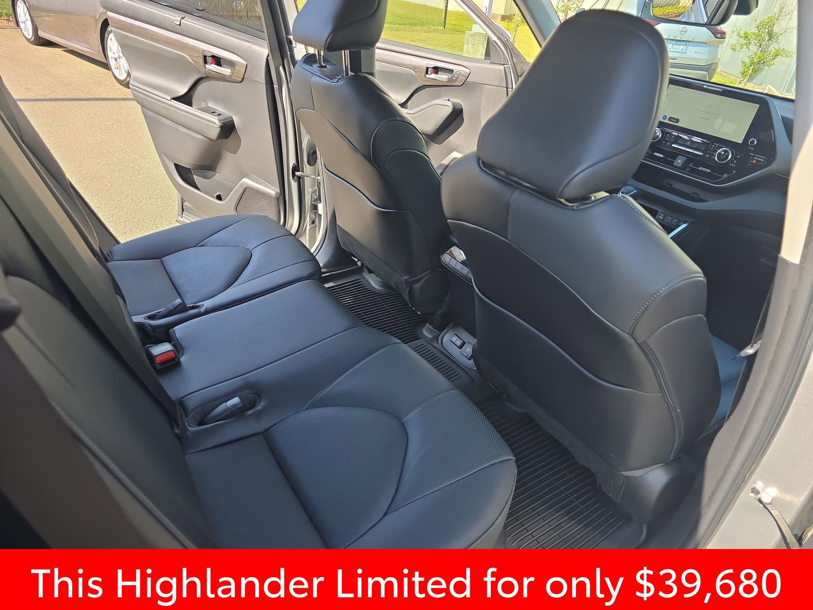 Used 2023 Toyota Highlander Limited image 17