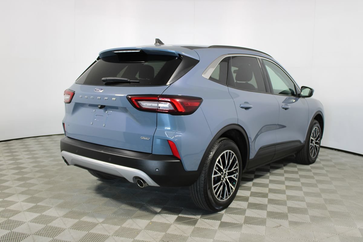 Used 2024 Ford Escape SE FWD image 35