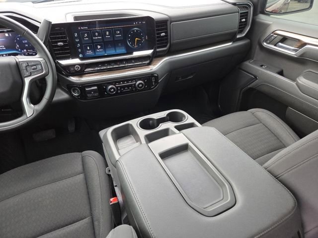 Used 2023 Chevrolet Silverado 1500 LT Trail Boss w/ LPO, Dark Essentials Package image 31