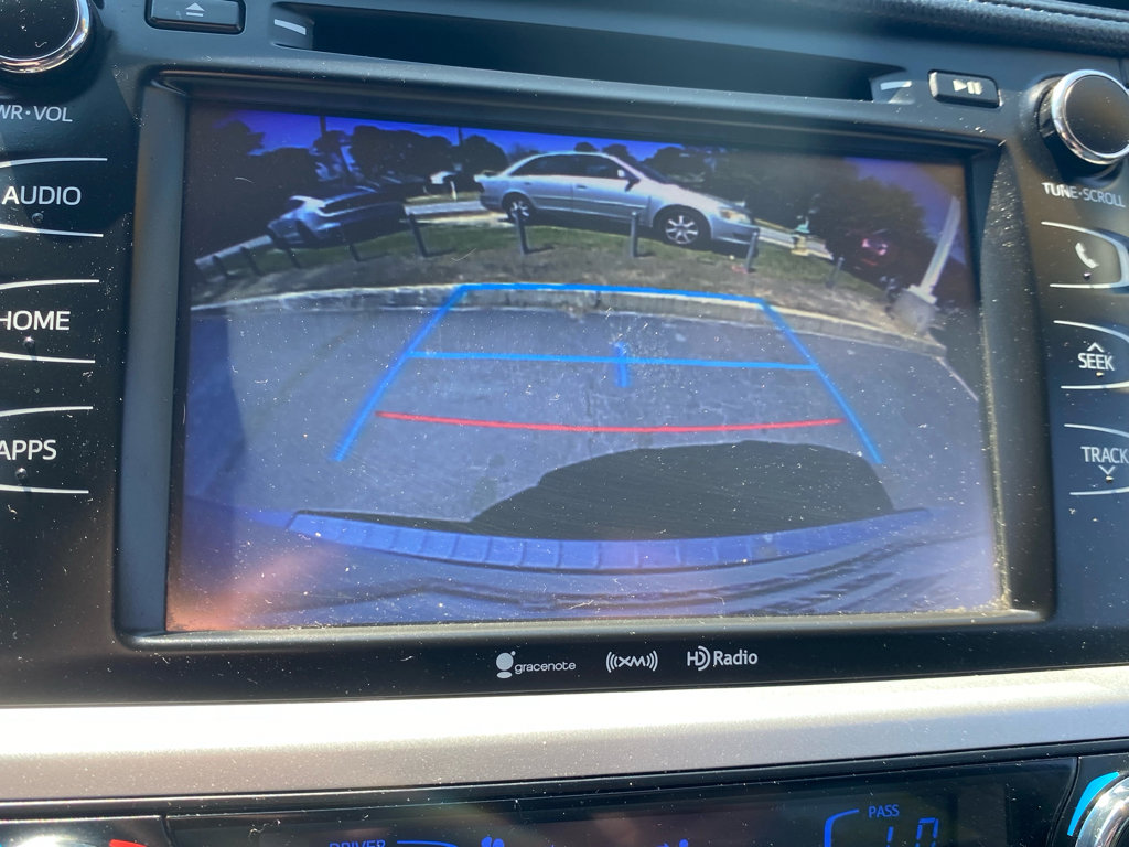 Used 2016 Toyota Highlander Plus image 26