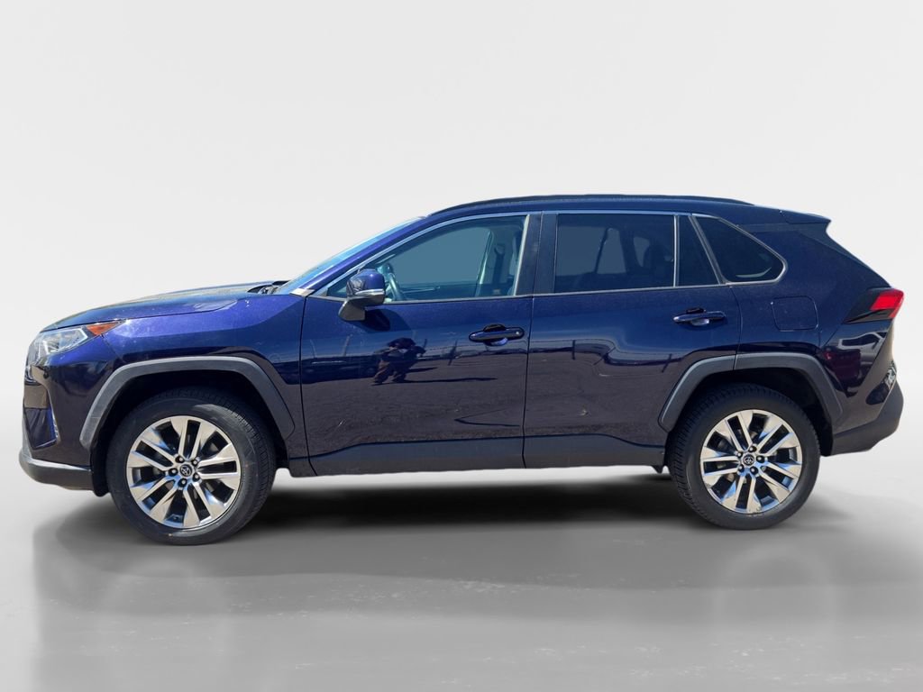 Used 2020 Toyota RAV4 XLE Premium AWD/4WD image 2