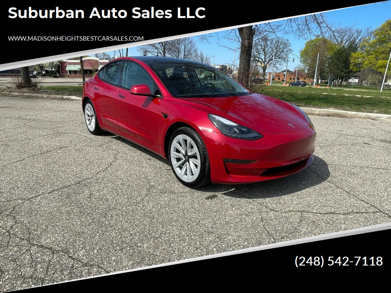 Used 2021 Tesla Model 3 Standard Range Plus image 1
