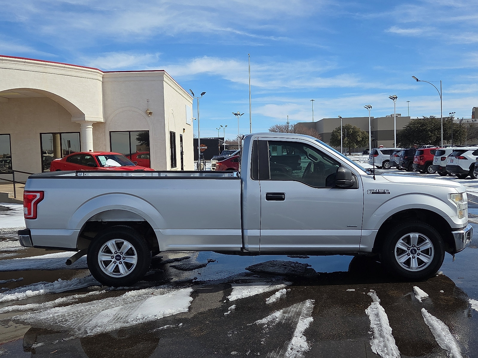 Used 2016 Ford F150 XL w/ Equipment Group 101A Mid image 4