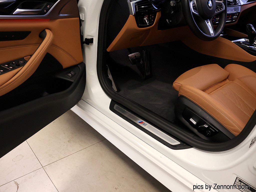 Certified 2023 BMW 530i xDrive w/ M Sport Package image 25