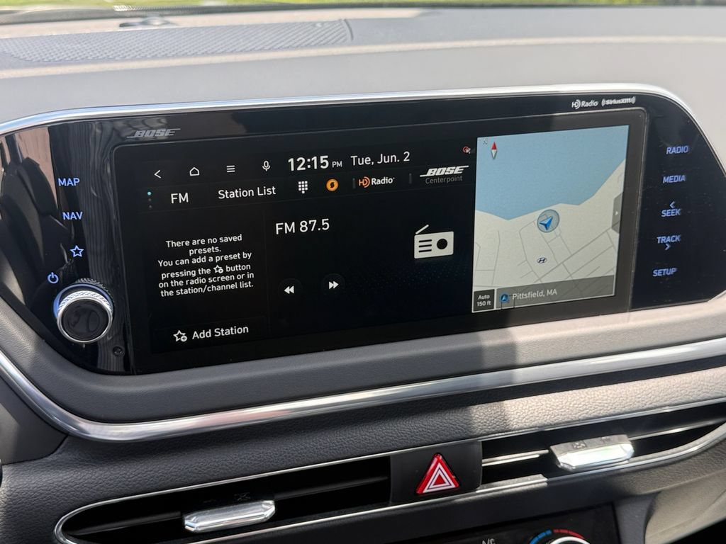 Certified 2023 Hyundai Sonata Limited w/ Preferred Accessory Package FWD image 25
