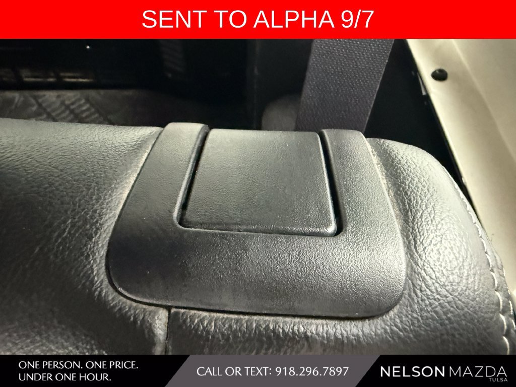 Used 2014 Jeep Wrangler Unlimited Rubicon w/ Connectivity Group AWD/4WD image 30