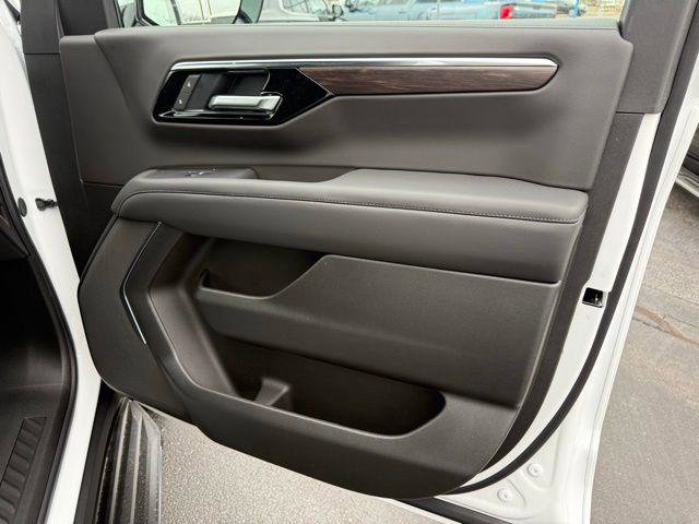 New 2026 Chevrolet Tahoe LS image 35