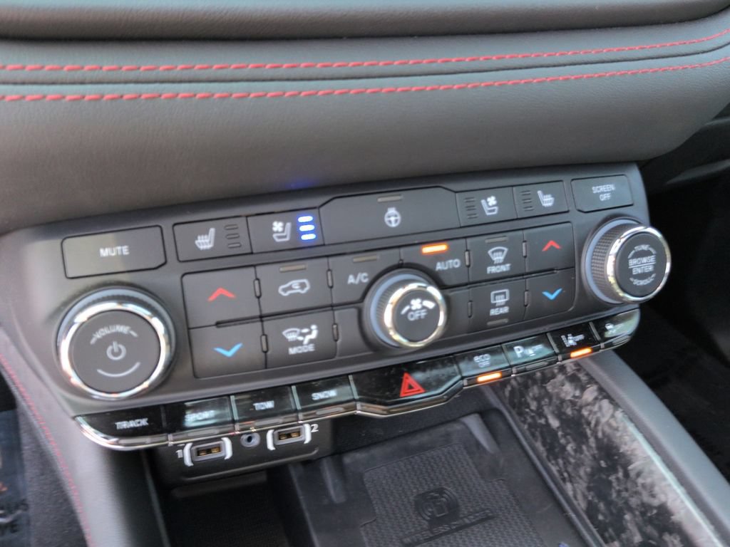 Used 2023 Dodge Durango R/T AWD/4WD image 17