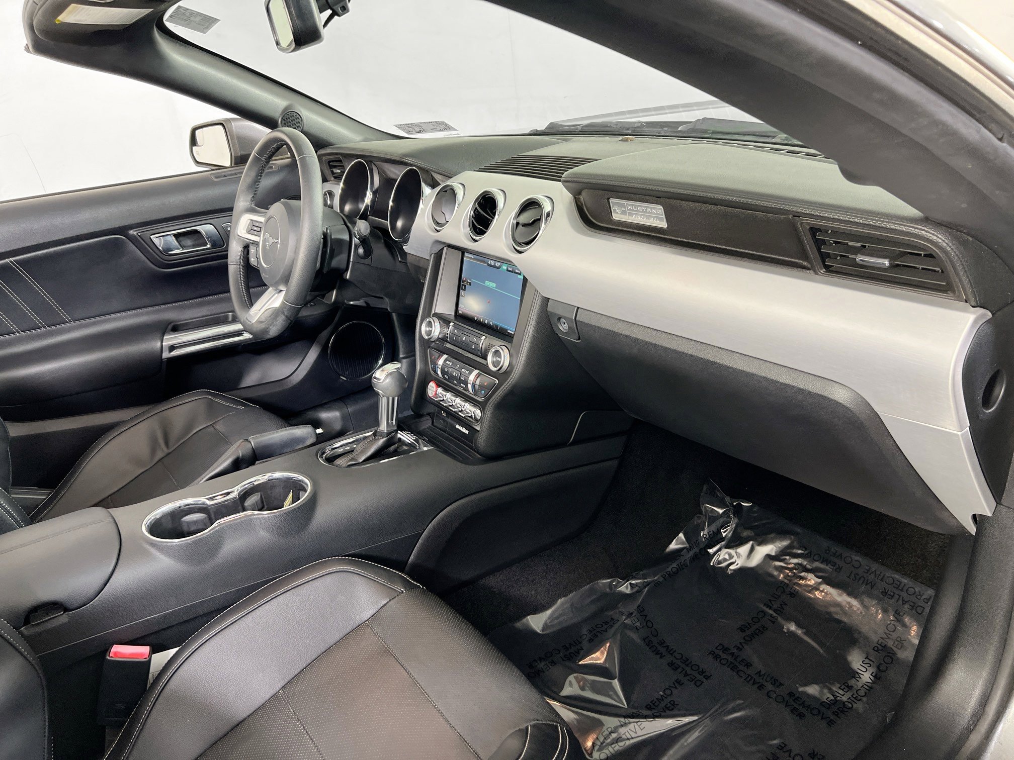 Used 2015 Ford Mustang GT Premium image 28