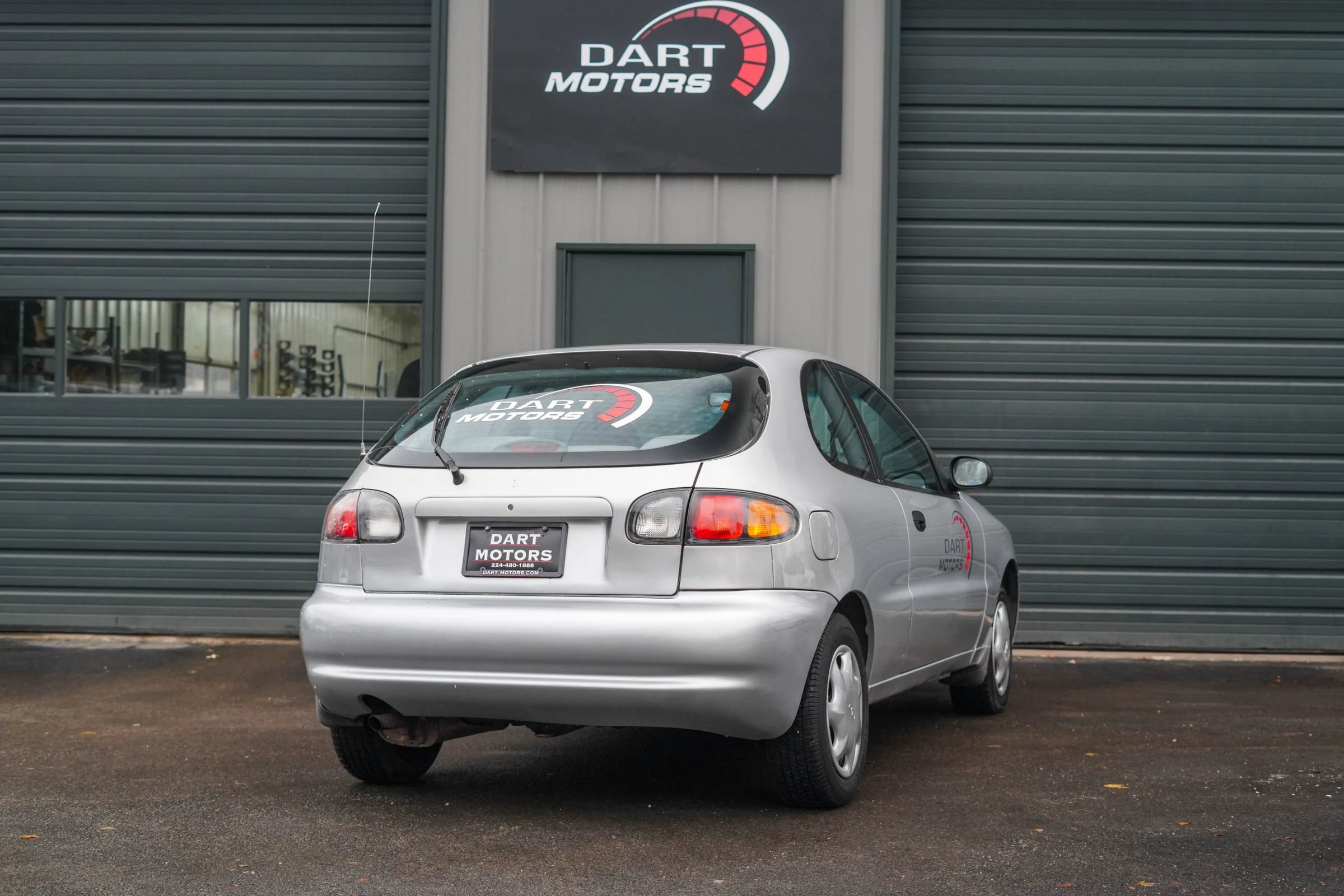 Used 2001 Daewoo Lanos S FWD image 7