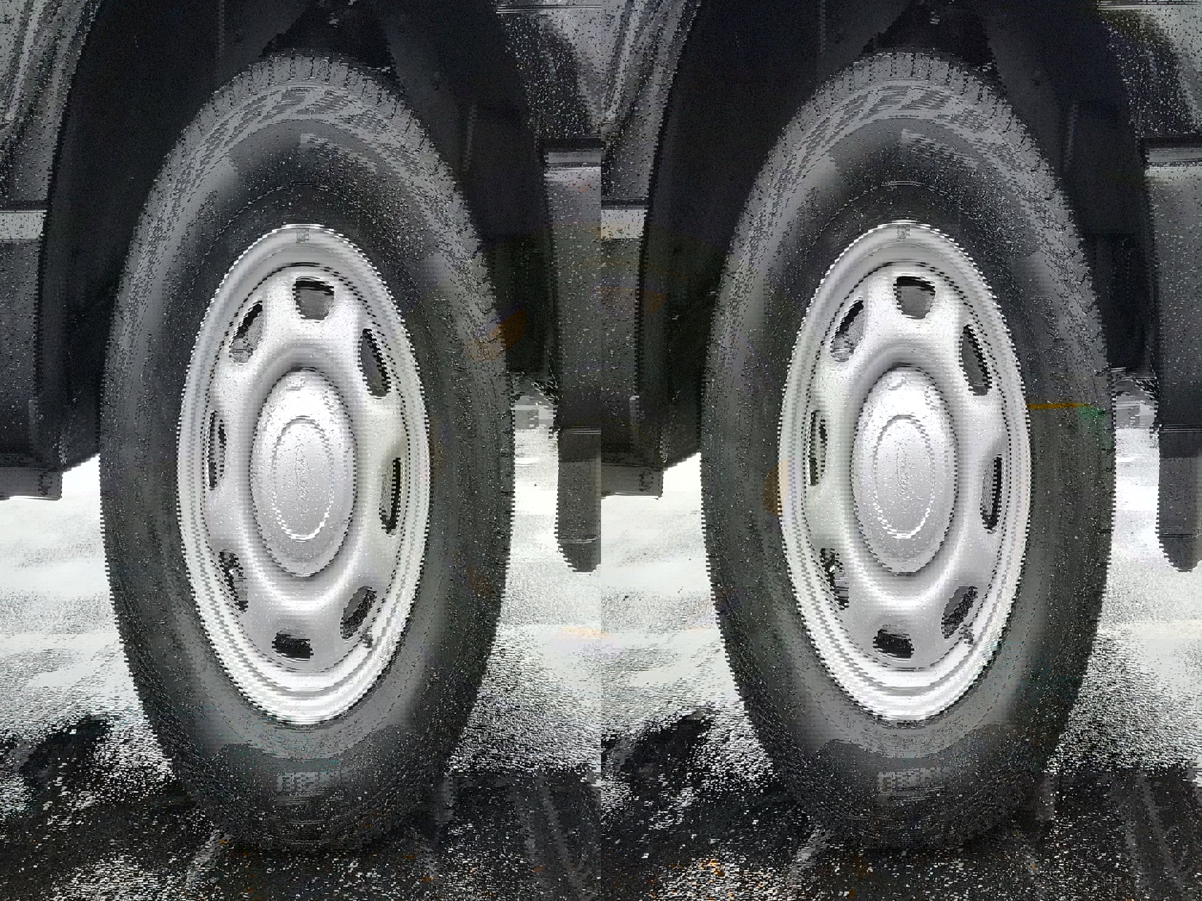 Used 2024 Ford F150 XL w/ Tow/Haul Package image 5