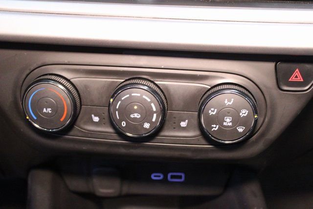 Used 2024 Chevrolet Trax RS w/ Driver Confidence Package image 23