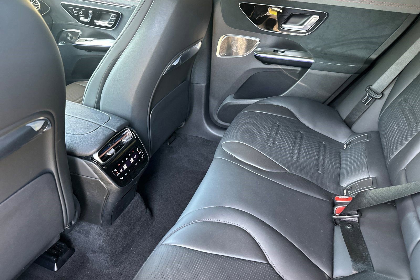 New 2025 Mercedes-Benz EQE AMG 4MATIC SUV image 16