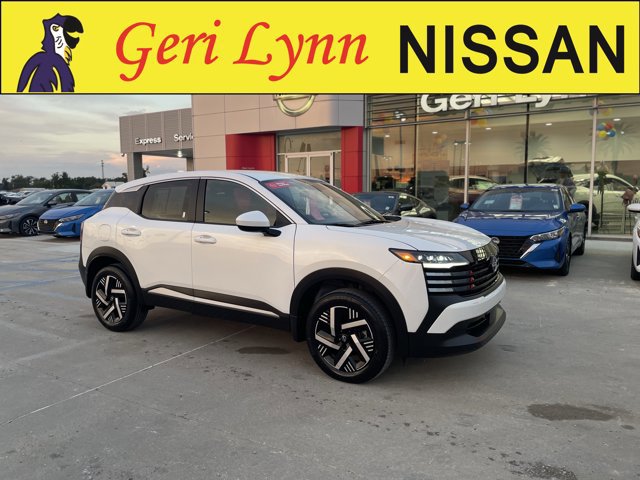 Certified 2025 Nissan Kicks SV image 1