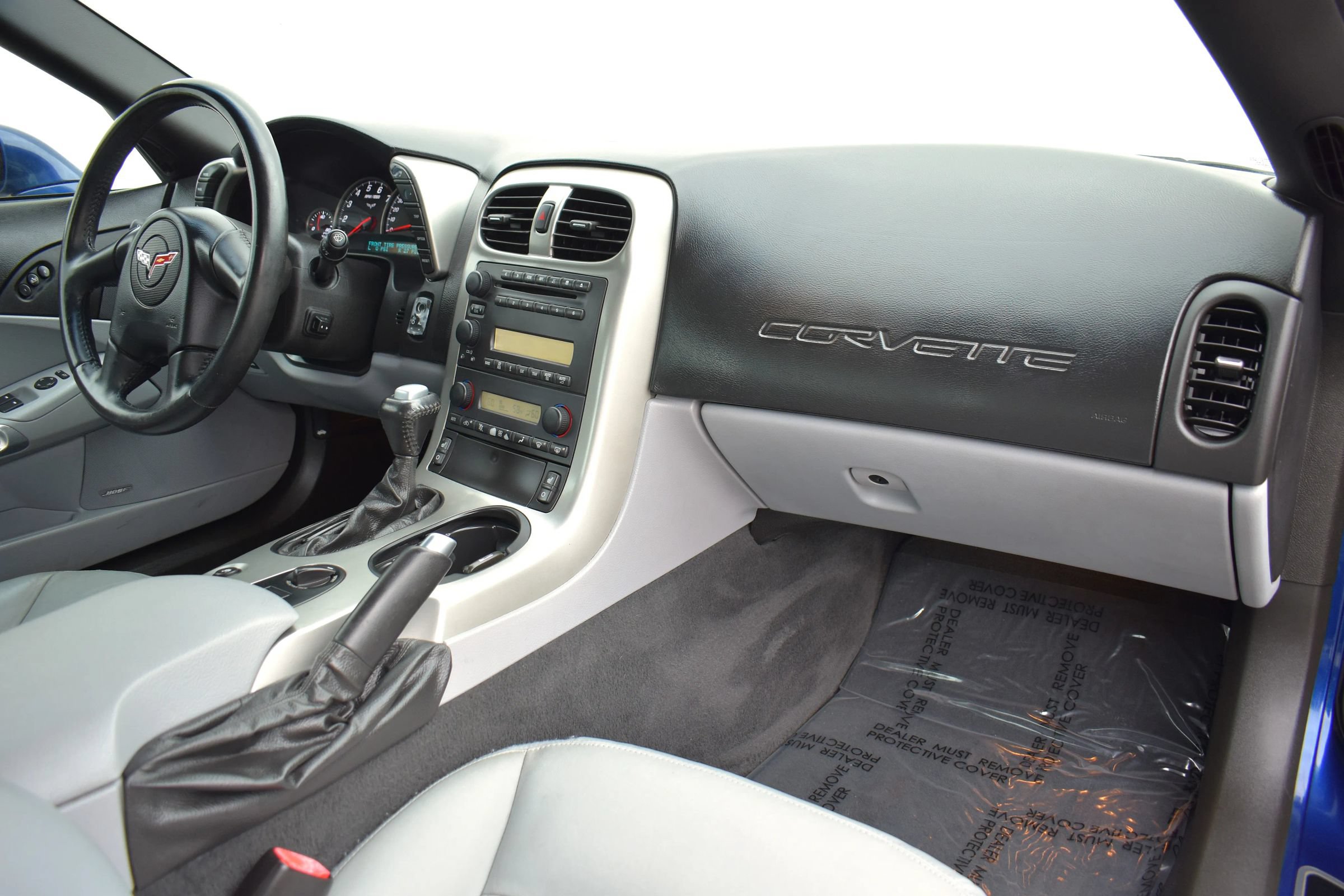 Used 2005 Chevrolet Corvette Coupe w/ Preferred Equipment Group RWD image 47