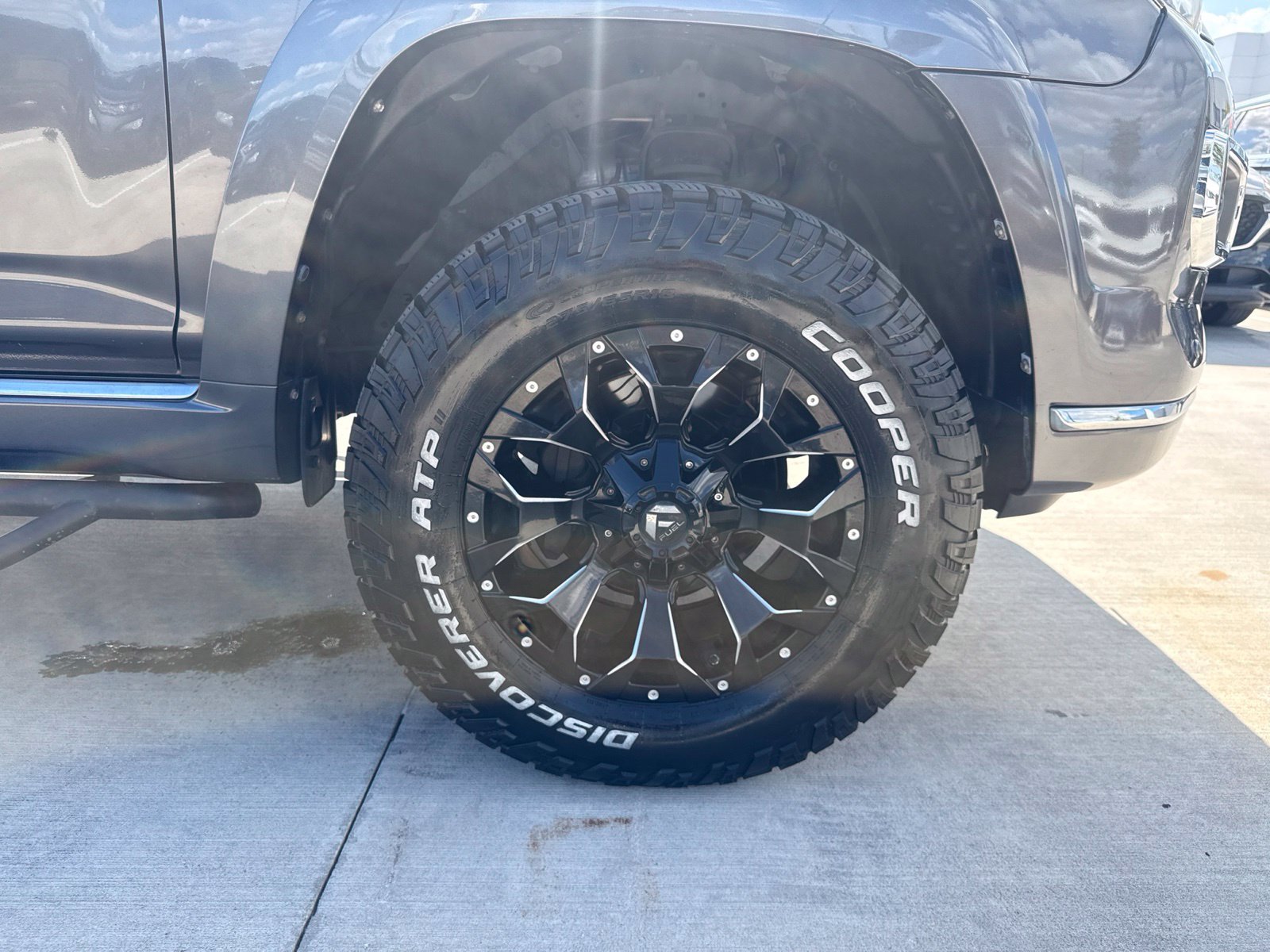 Used 2017 Toyota 4Runner Limited AWD/4WD image 28