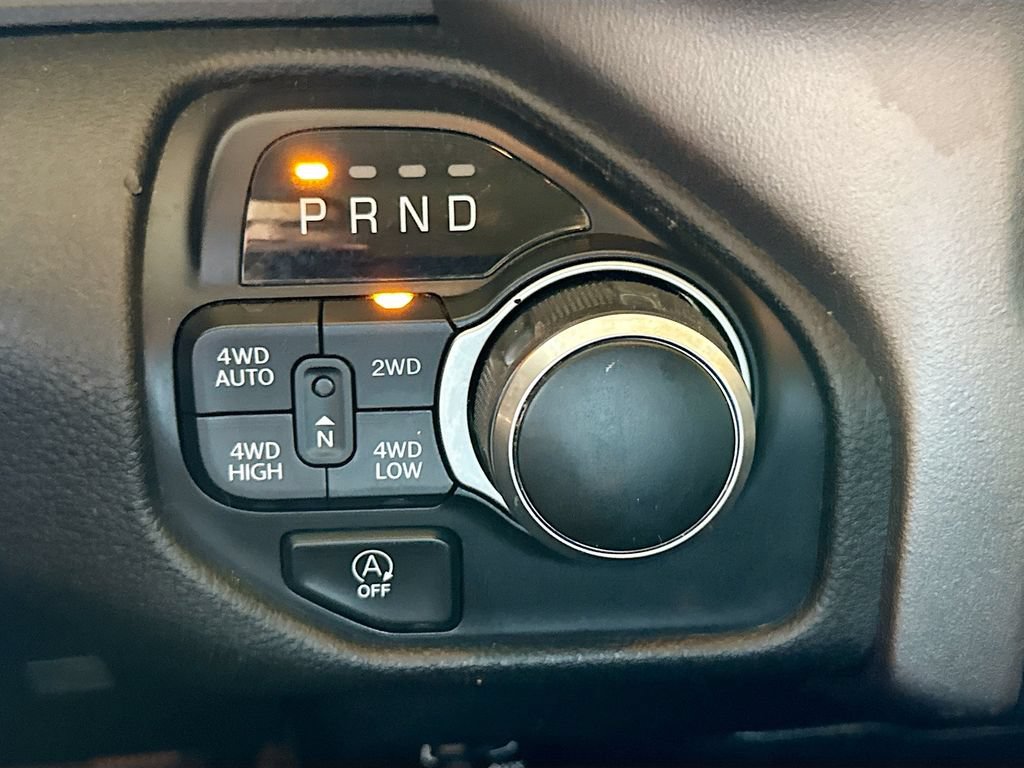Used 2020 RAM 1500 Big Horn AWD/4WD image 17