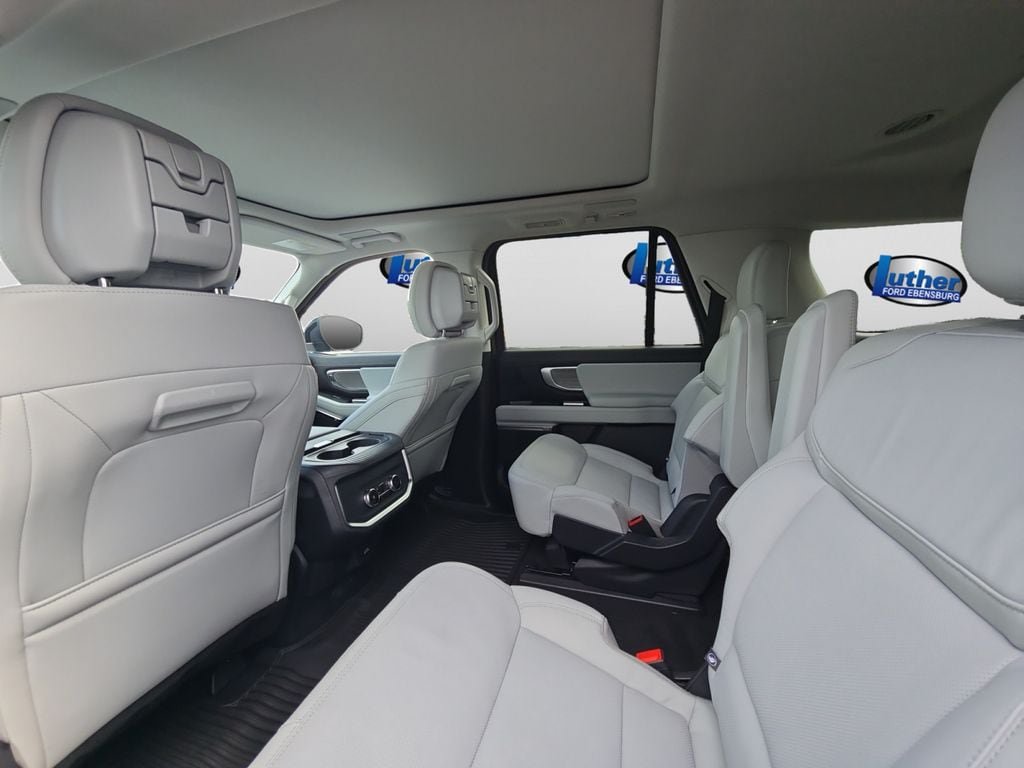 New 2027 Ford Expedition Max Platinum AWD/4WD image 11