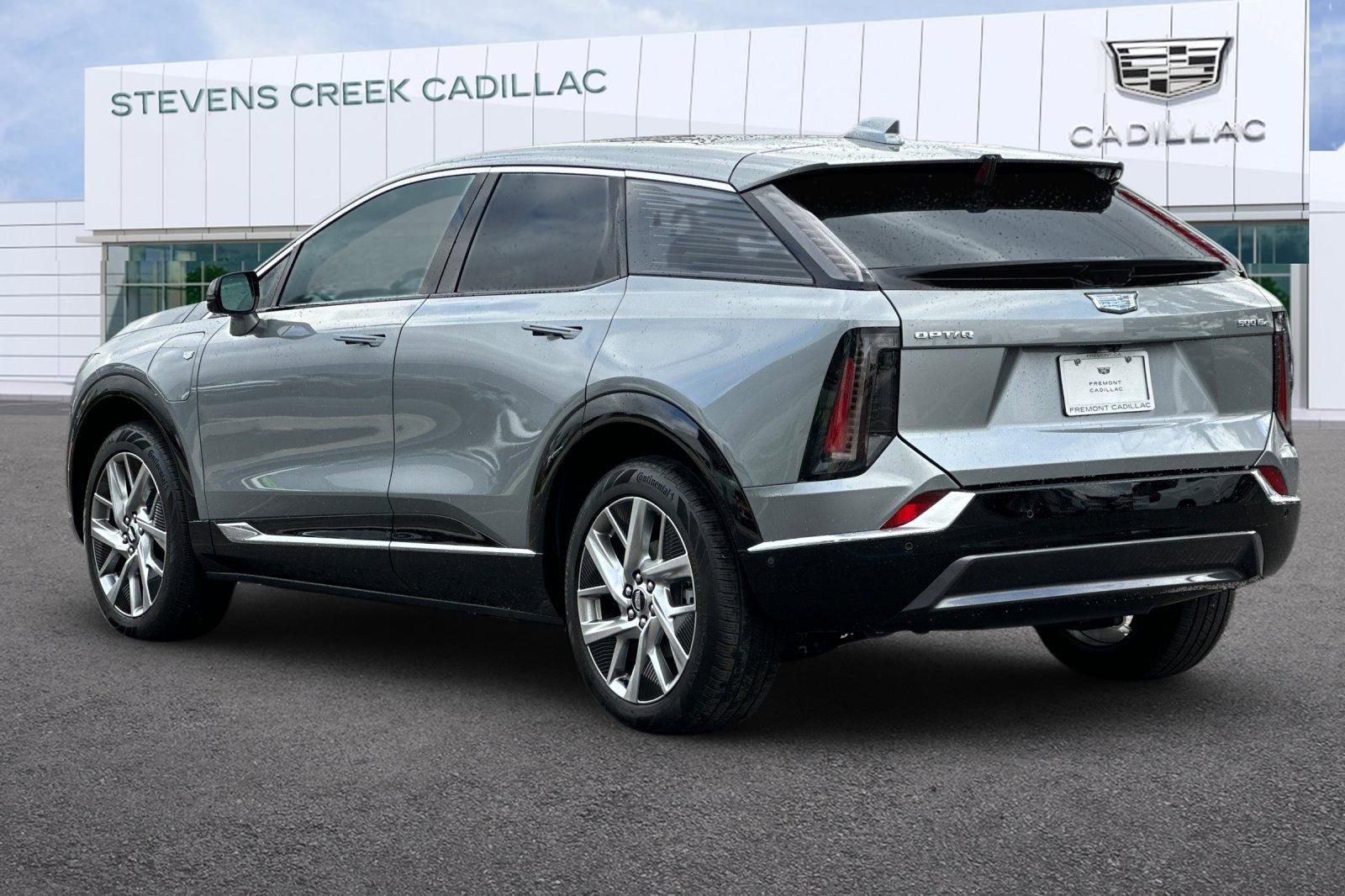 Certified 2025 Cadillac Optiq Luxury 1 image 5