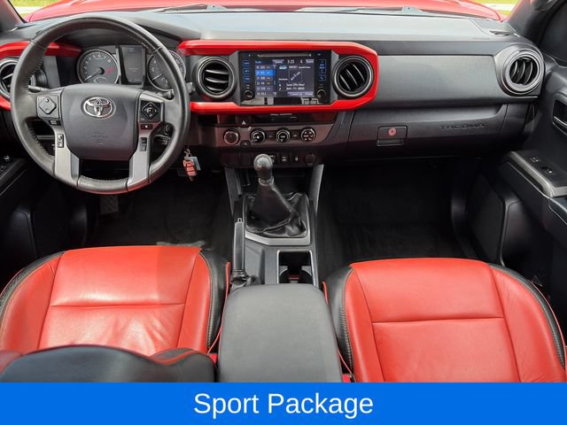 Used 2018 Toyota Tacoma TRD Sport AWD/4WD image 9