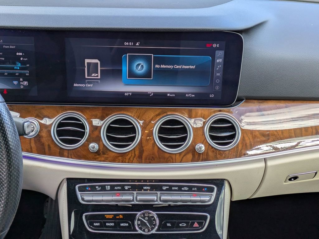 Used 2017 Mercedes-Benz E 300 image 16