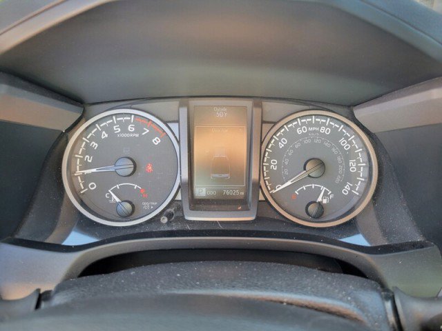 Used 2021 Toyota Tacoma TRD Off-Road w/ Technology Package image 18