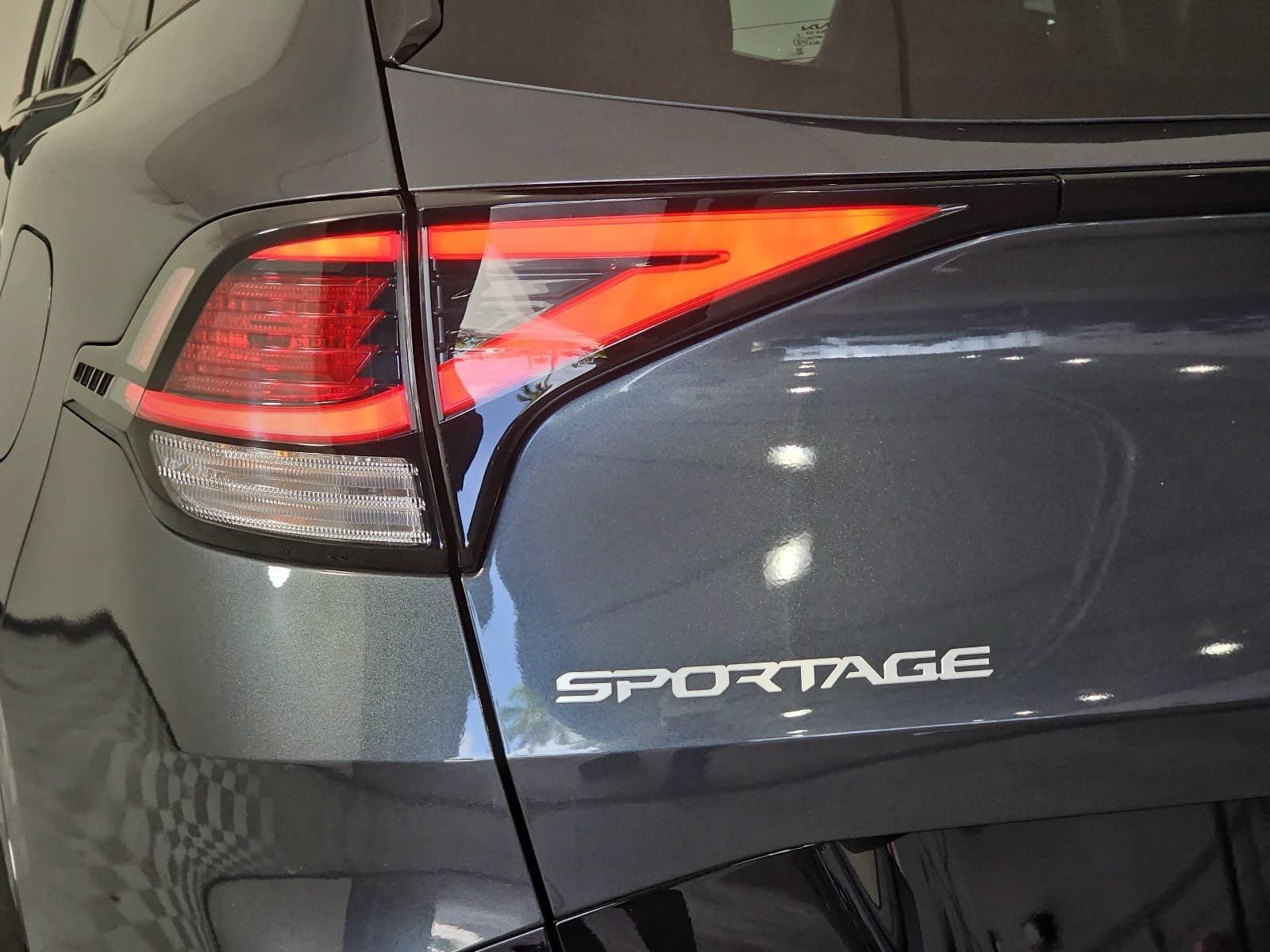 Used 2024 Kia Sportage SX FWD image 32