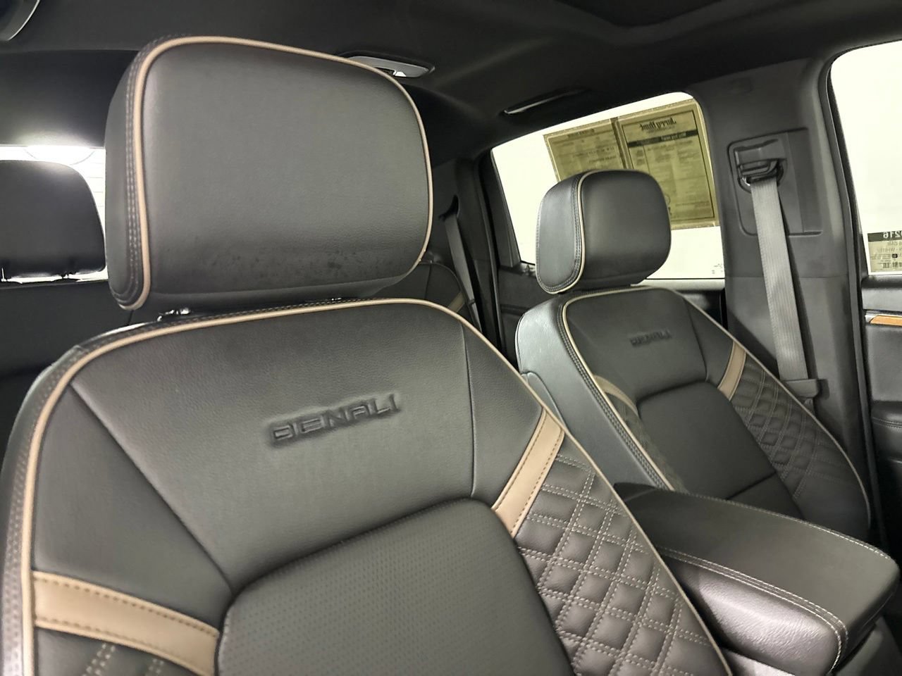 Used 2026 GMC Canyon Denali AWD/4WD image 31