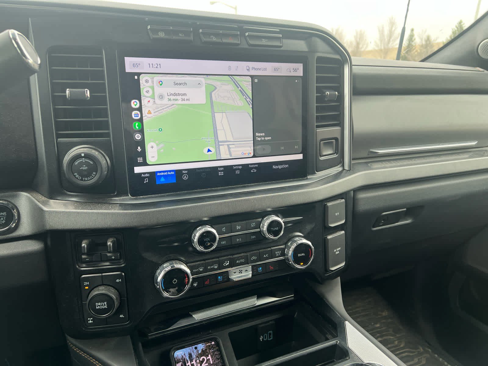 Used 2024 Ford F350 Platinum image 8