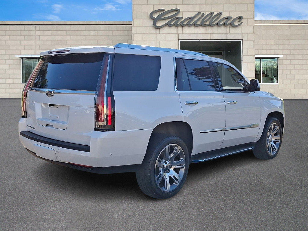 Used 2020 Cadillac Escalade Luxury AWD/4WD image 8