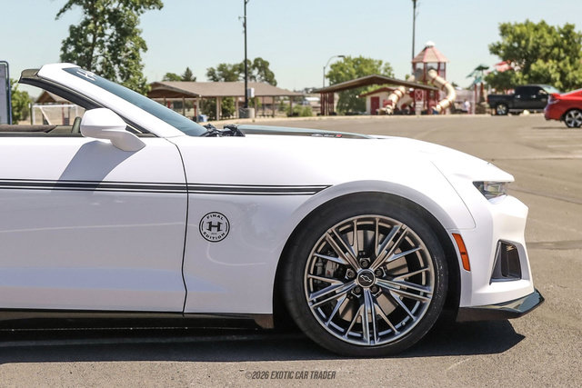 Used 2024 Chevrolet Camaro ZL1 RWD image 11