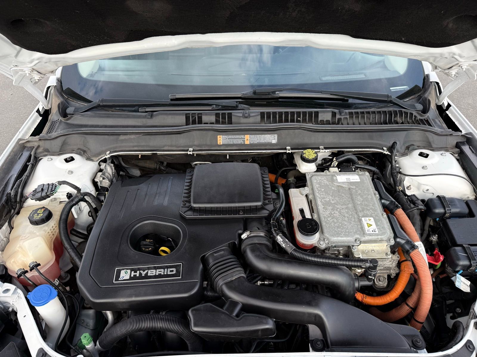 Used 2018 Ford Fusion SE w/ Equipment Group 602A FWD image 37